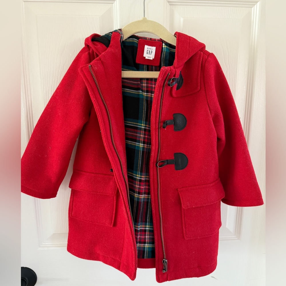 Baby Gap Red Peacoat hooded sz 3T-small tear